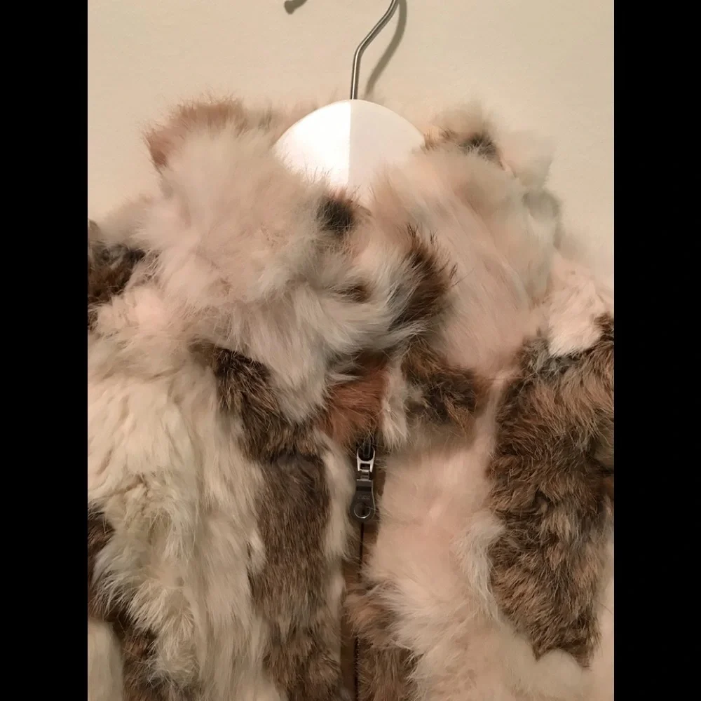 Wilsons Leather | 100% Fur Jacket | Leather Trim - Picture 3 of 10